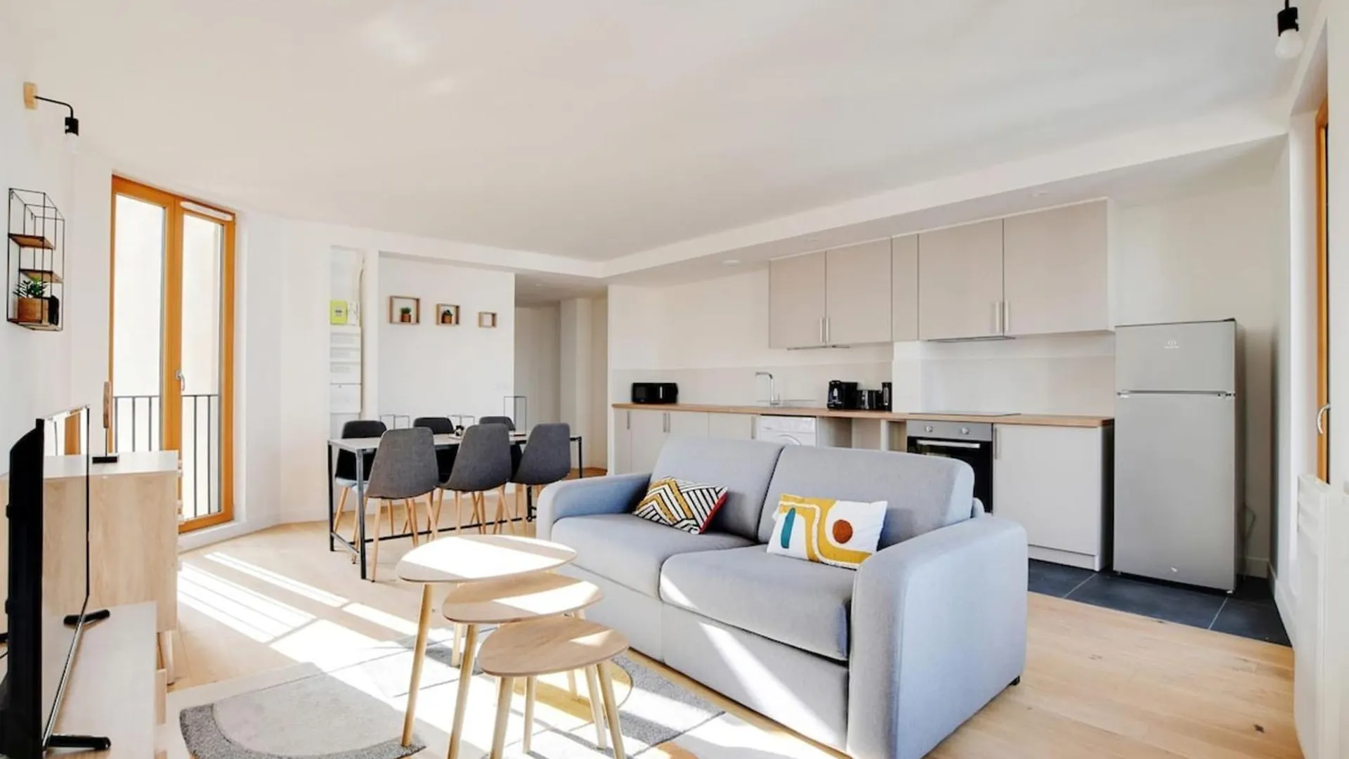 Flexliving - Whole Flat - Fessart Apartment Paris